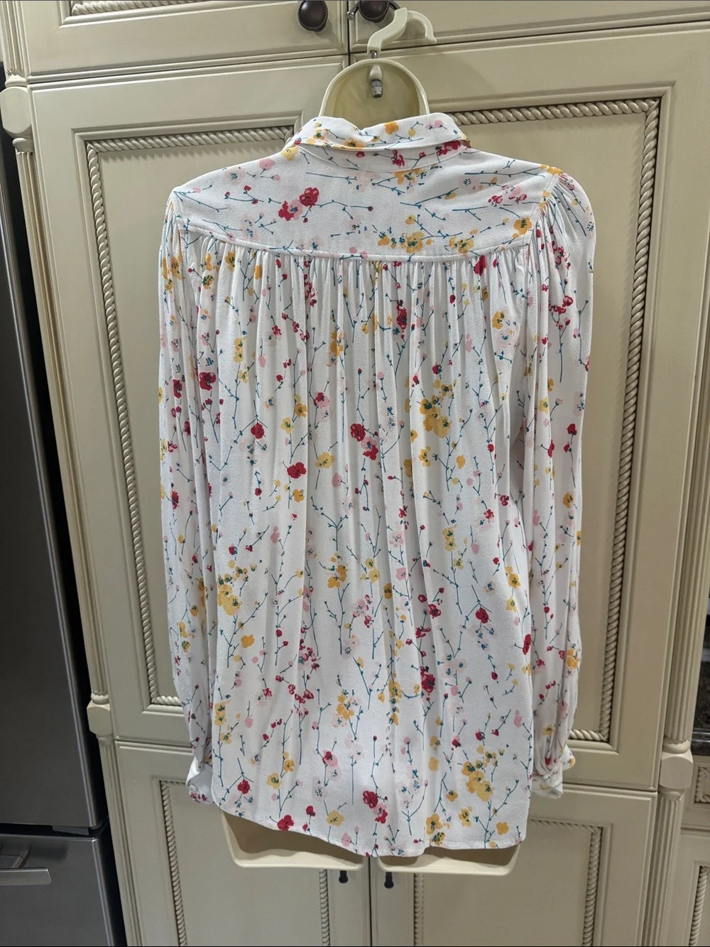 Equipment White Floral Button-Front Blouse Small - Picture 10 of 10